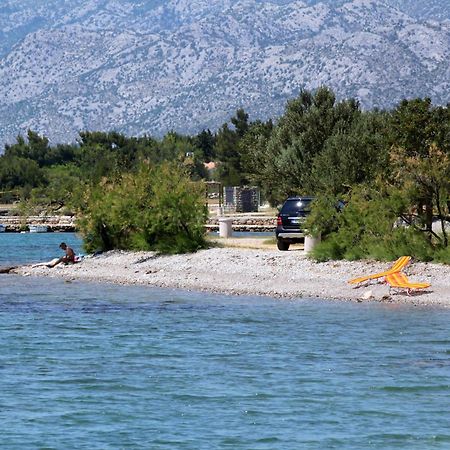 Apartments By The Sea Starigrad, Paklenica - 16421 Zewnętrze zdjęcie