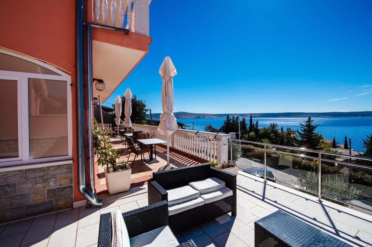 Apartments By The Sea Starigrad, Paklenica - 16421 Zewnętrze zdjęcie