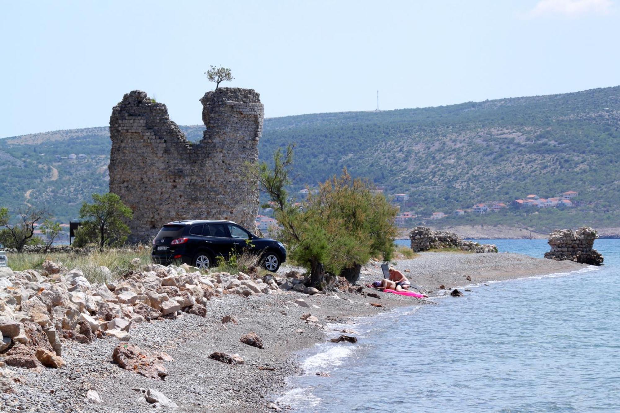 Apartments By The Sea Starigrad, Paklenica - 16421 Zewnętrze zdjęcie